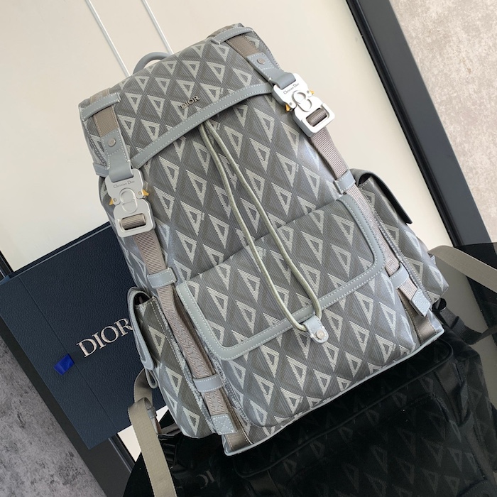 Elegant Dior Bag Replica in Replica Dior Hit The Road Backpack