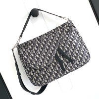 Elegant Dior Bag Replica in Classic Dior Saddle Soft Bag Oblique