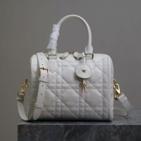 Replica Dior Groove 25 Bag White Macrocannage Calfskin